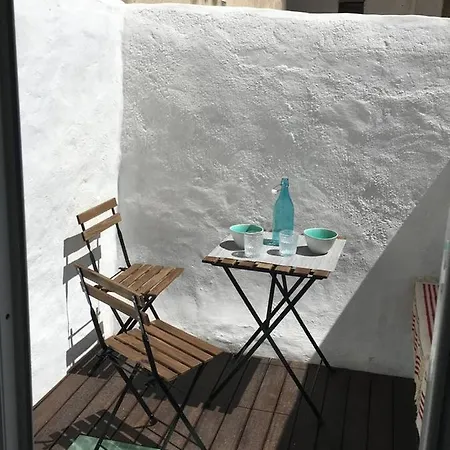 Cosy Flat For 2 In Santos-o-velho By Guestready Apartment *