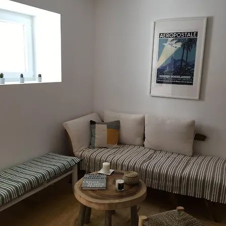 Cosy Flat For 2 In Santos-o-velho By Guestready Lissabon